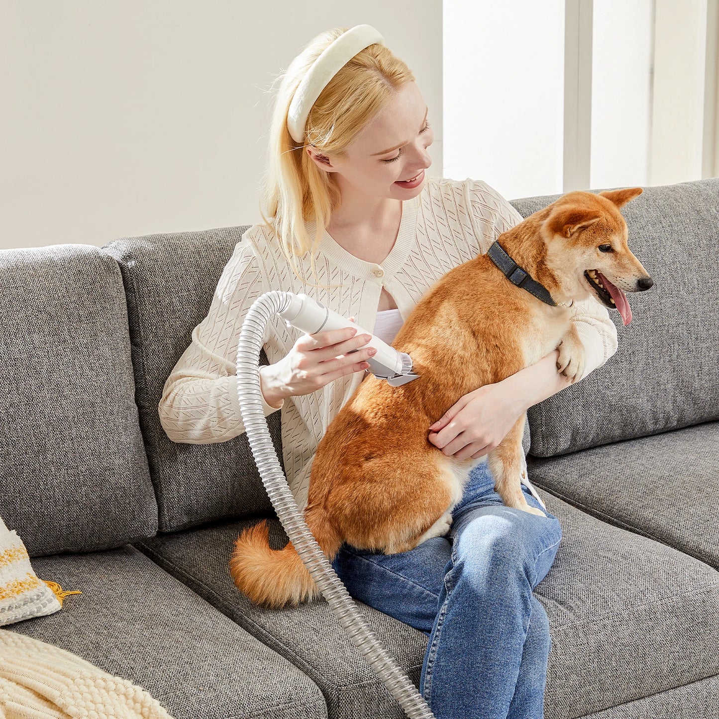 Professional Pet Grooming Vacuum Kit 3 Suction Modes and 5 Groomer Tools with Cordless Low Noise Dog Clippers for Cats