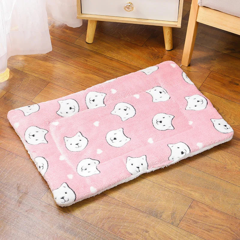 Small Cat Sleeping Cushion Skin-friendly, Medium Dog Sofa Mat