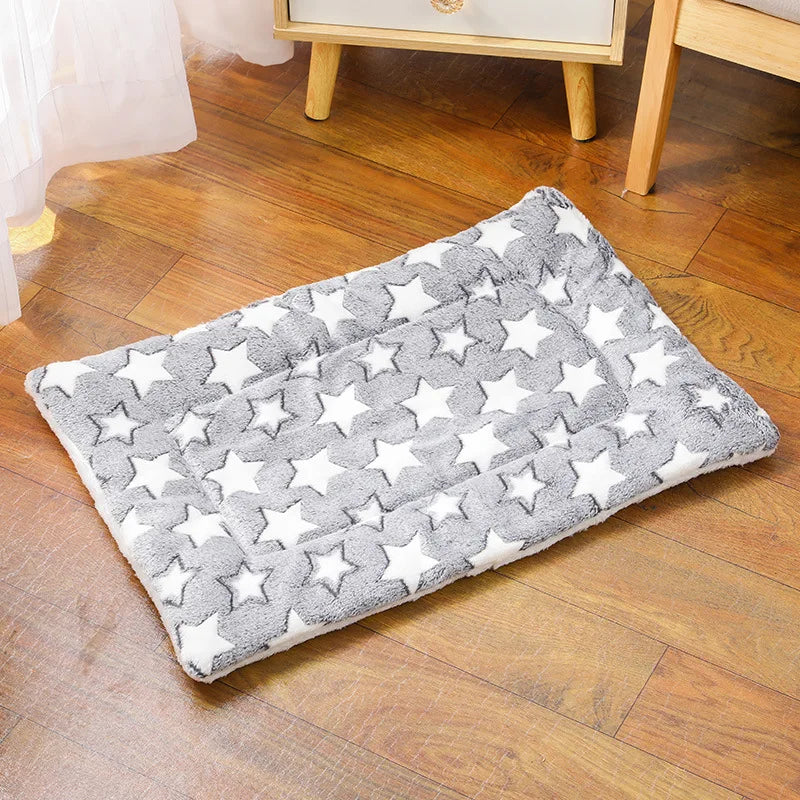 Small Cat Sleeping Cushion Skin-friendly, Medium Dog Sofa Mat